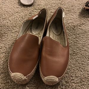 Smoking slipper soludos